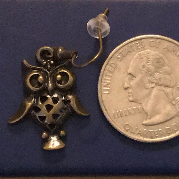 Cutest Owl Earrings - Picture 3 of 3